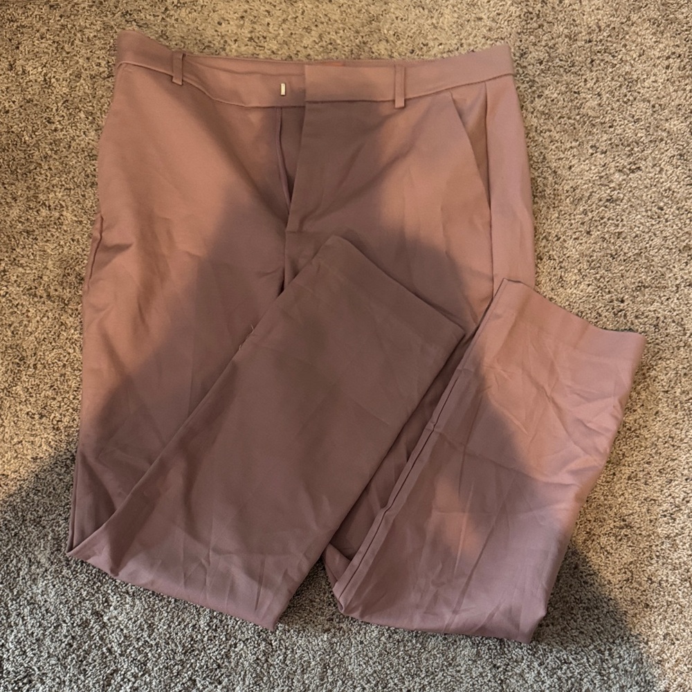 Elegant Mauve Women's Pantsuit